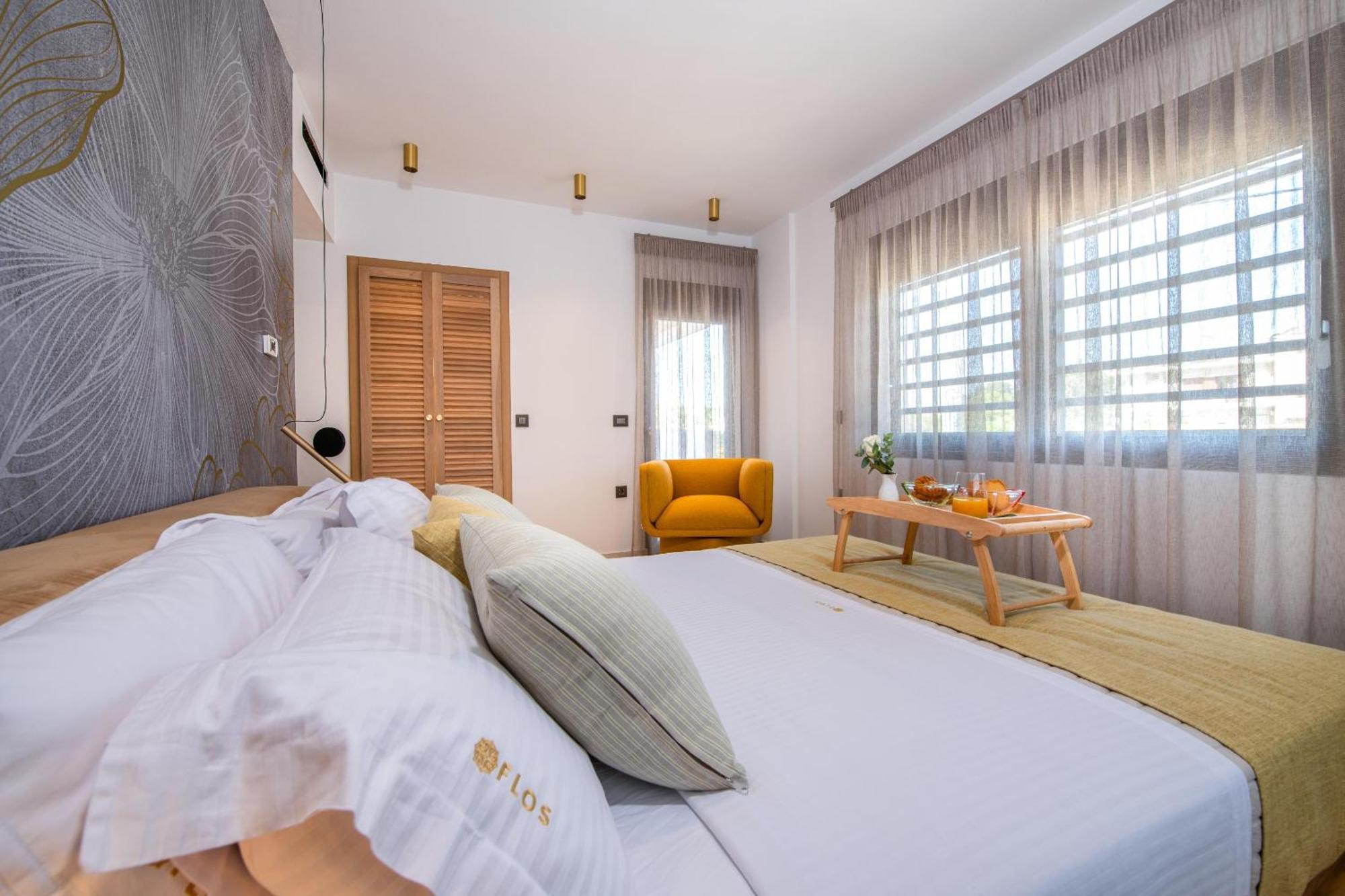 Flos Apartments Korakiai Экстерьер фото