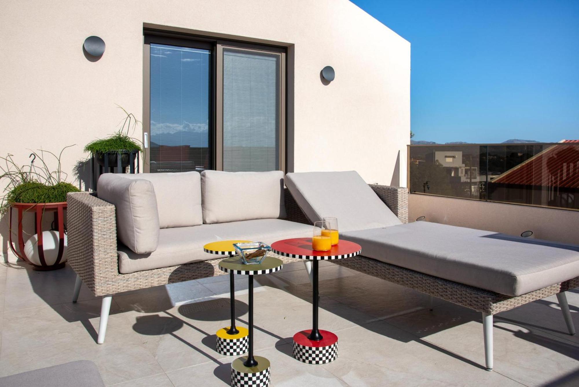 Flos Apartments Korakiai Экстерьер фото