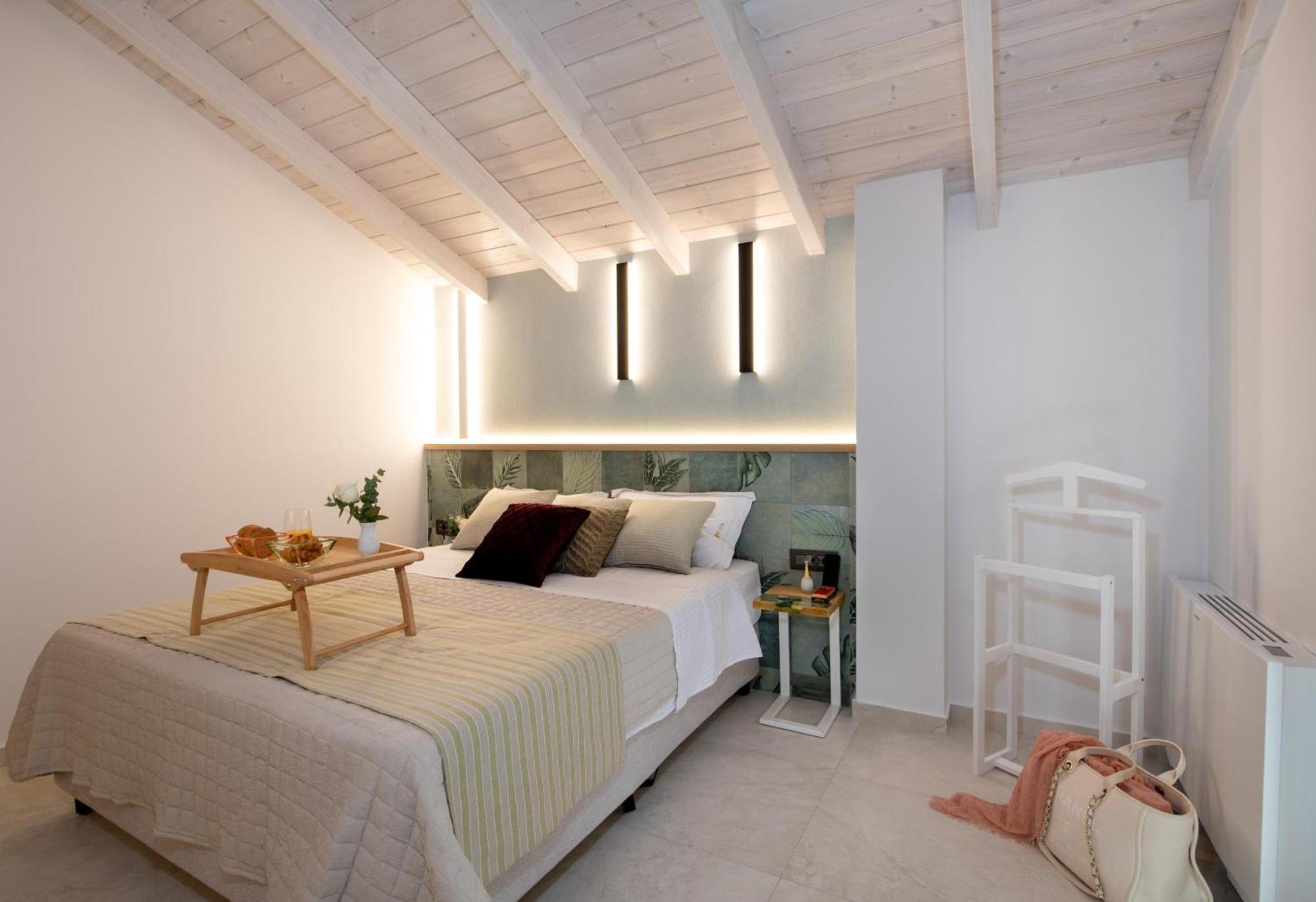 Flos Apartments Korakiai Экстерьер фото